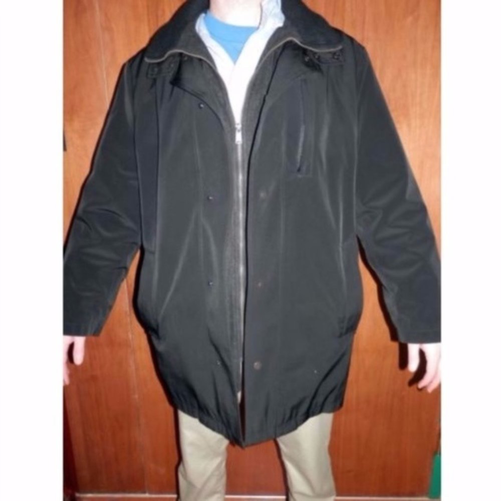 Calvin Klein 3/4 Raincoat with Zipout Liner - Picture 3 of 4